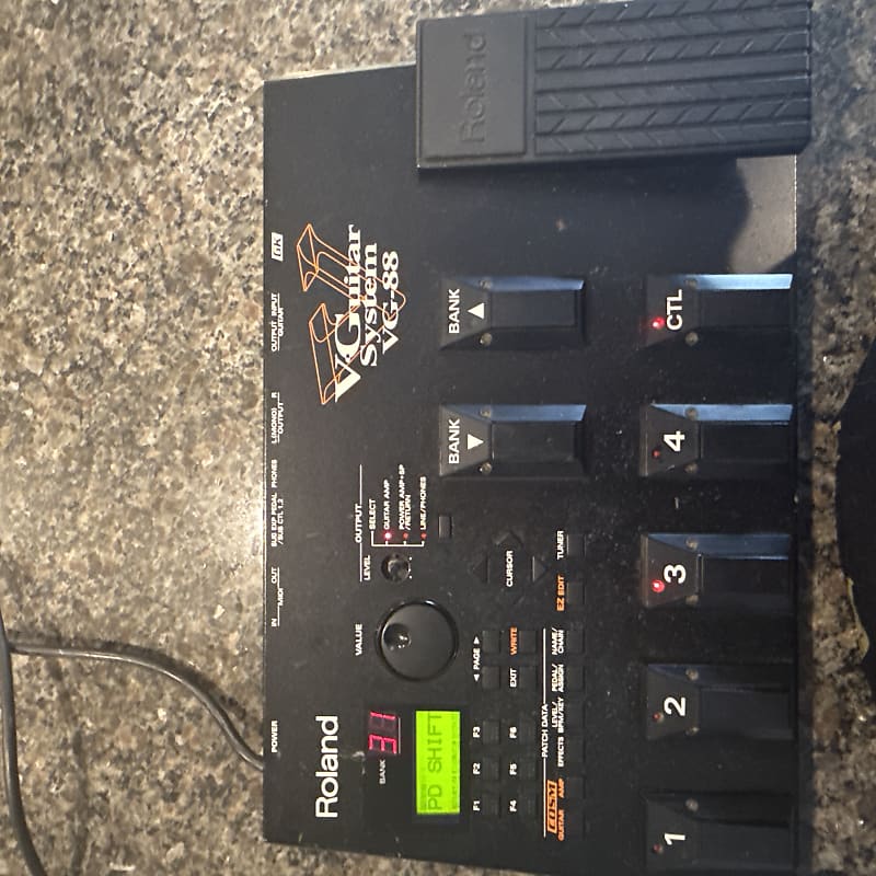 Roland VG-88