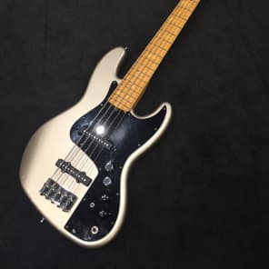 Fender Marcus Miller Jazz Bass V MN Shoreline Gold image 1