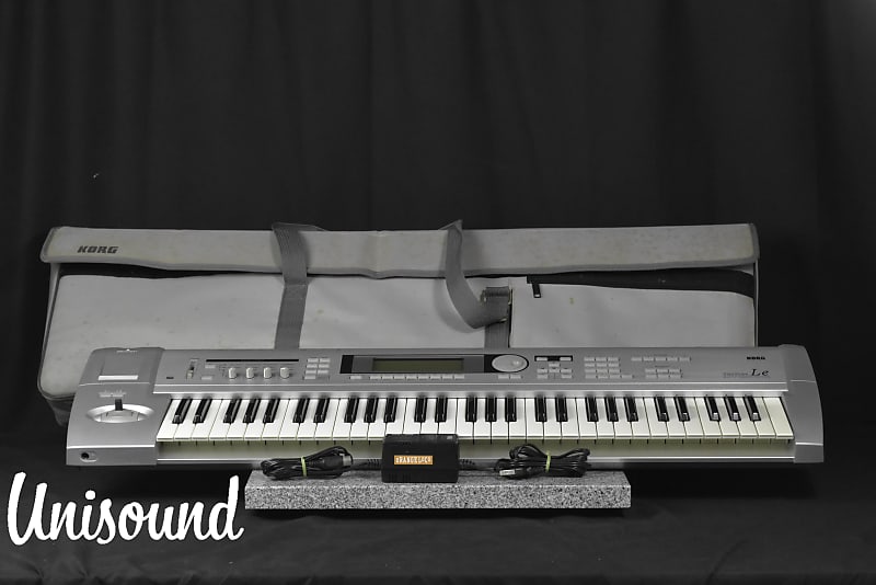 Triton Le 61key Music Workstation Synthesizer in Very Reverb UK