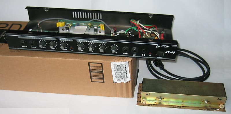 Crate KX-40 Keyboard Amp, CHASSIS ONLY, for parts/repair image 1