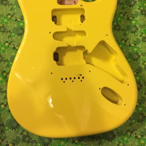Yellow stratocaster outlet body