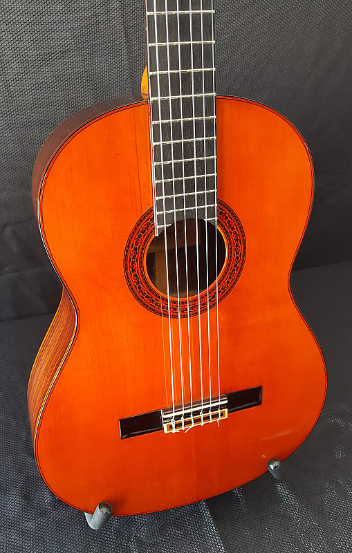 1969 Yamaha GC-3 Grand Concert Classical Guitar