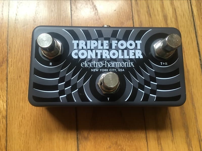 Electro-Harmonix Triple Foot Controller