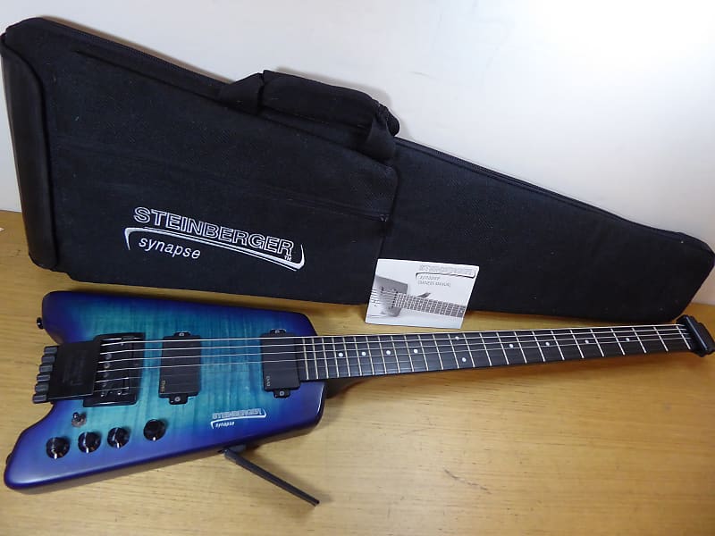 Steinberger Synapse Transcale ST-2FPA Custom 2008 Trans Blue Excellent  Condition Hardly Played LQQK