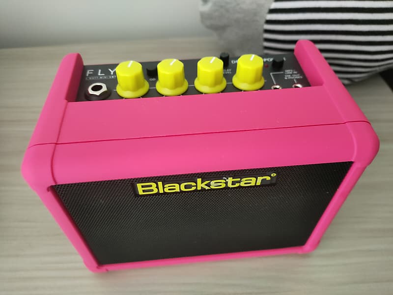 Blackstar Fly 3 3-Watt 1x3" Battery-Powered Mini Guitar Combo 2010s - Pink image 1
