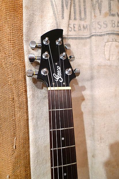Greco APW-500 black – Chicago Music Exchange