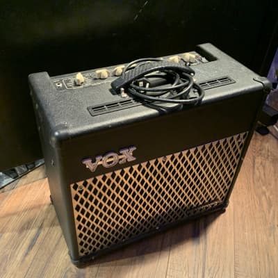 Vox VT30 Valvetronix | Reverb