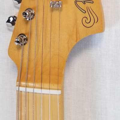 Fender Noventa Jazzmaster Electric Guitar, Maple Fingerboard, Fiesta Red W/Deluxe Gig Bag image 7