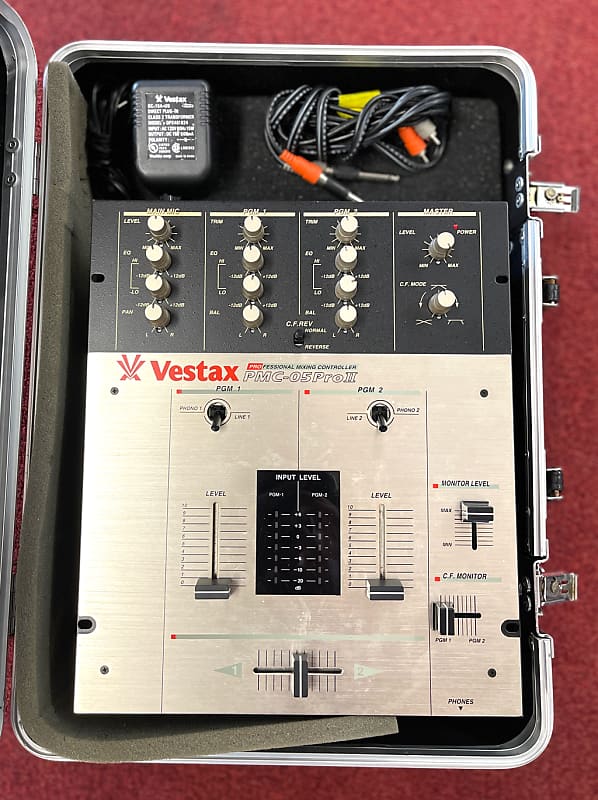 Vestax PMC-05 Pro II DJ Mixer w/Road Case | Reverb