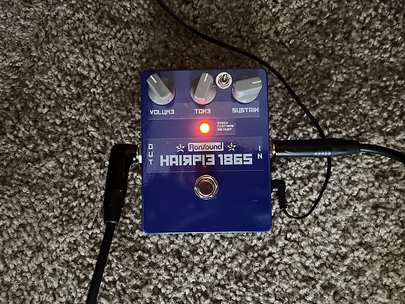RonSound Hairpie Classic - Electro-Harmonix V1 Triangle Big