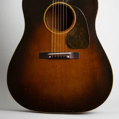 Gibson  J-45 Banner Flat Top Acoustic Guitar (1943), ser. #2681-24 (FON), molded plastic hard shell case. image 3