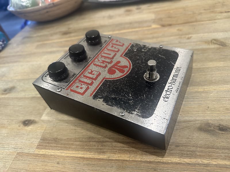 Electro-Harmonix Big Muff Pi (Op Amp Tone Bypass) 1978 - 1980 - Silver