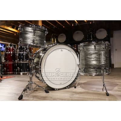 Gretsch Brooklyn 3pc Drum Set w/26BD Grey Oyster image 2