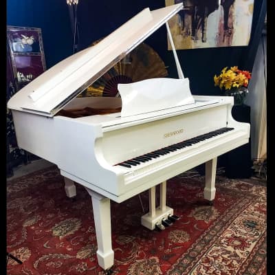 Howard Cincinnati 4'7 Baby Grand Piano by Baldwin Reverb