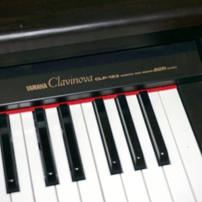 Yamaha Clavinova CLP-123 Digital Piano clp 123 clp123 - For