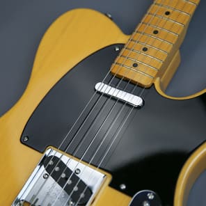 Fender American Vintage 52 Telecaster Butterscotch Blonde & Case & Tags image 5