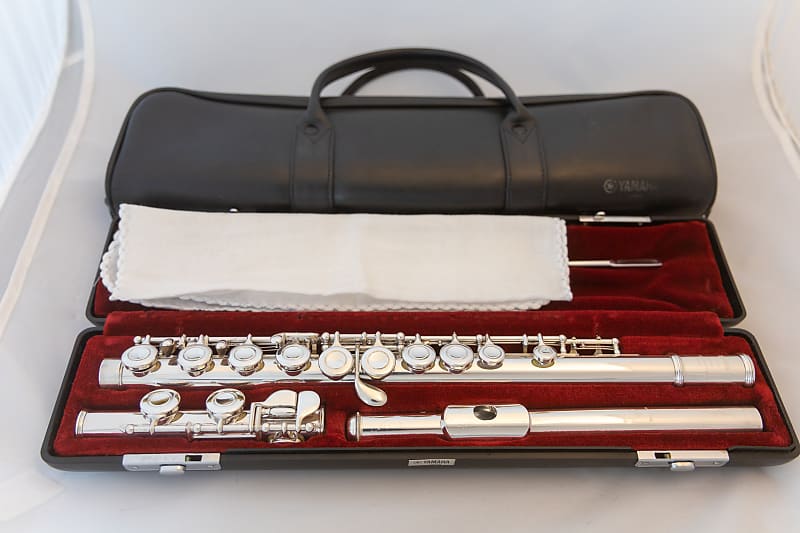 Yamaha 481 online flute