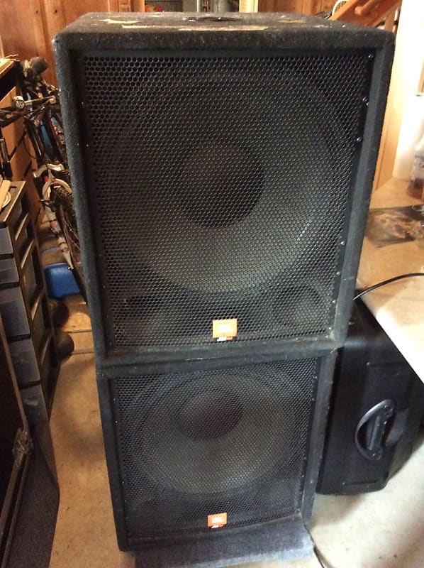 Pair of JBL JRX118SP Powered Subwoofers, 18 inch, 500 watts Reverb