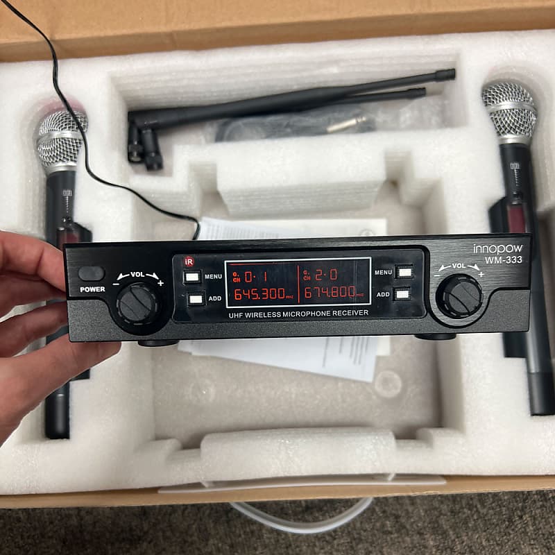 Innopow 200Channel Dual UHF Wireless Handheld Microphone Reverb