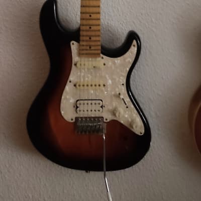 FERNANDES BURNY MG-85X Cherry Sunburst (11/27) | Reverb Portugal