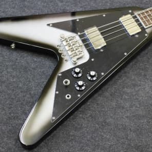 超希少　Burny Flying V BASS ※出展取り下げ前最終終価格❣️ 超希少 Burny Flying V BASS ※出展取り下げ前最終終価格❣️ Yahoo