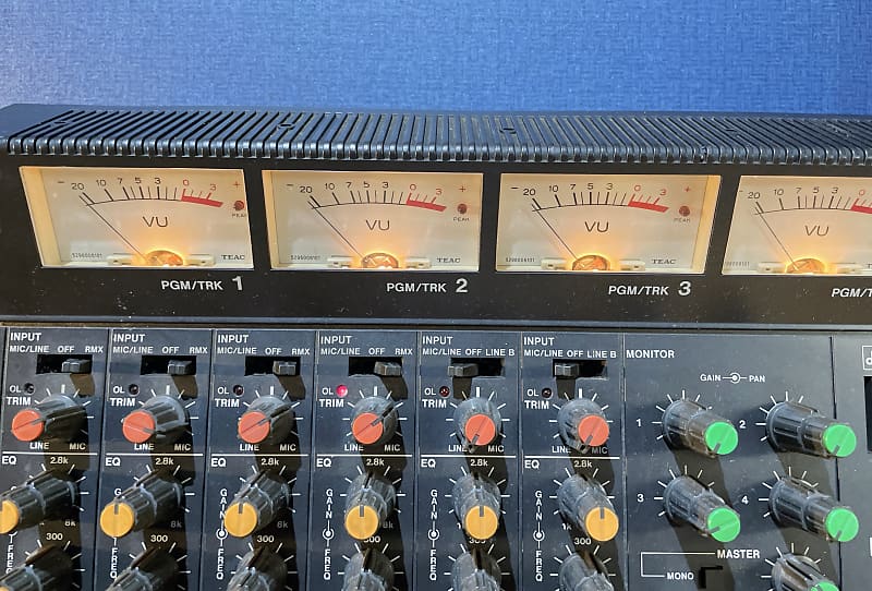 【良品】TASCAM　TEAC PORTA STUDIO MODEL 246 s-l400.jpg