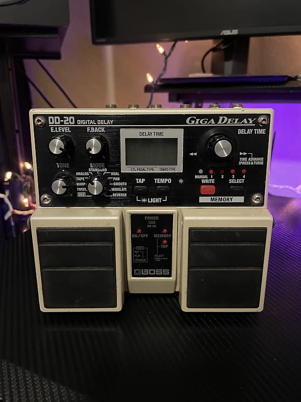 Boss DD-20 Giga Delay