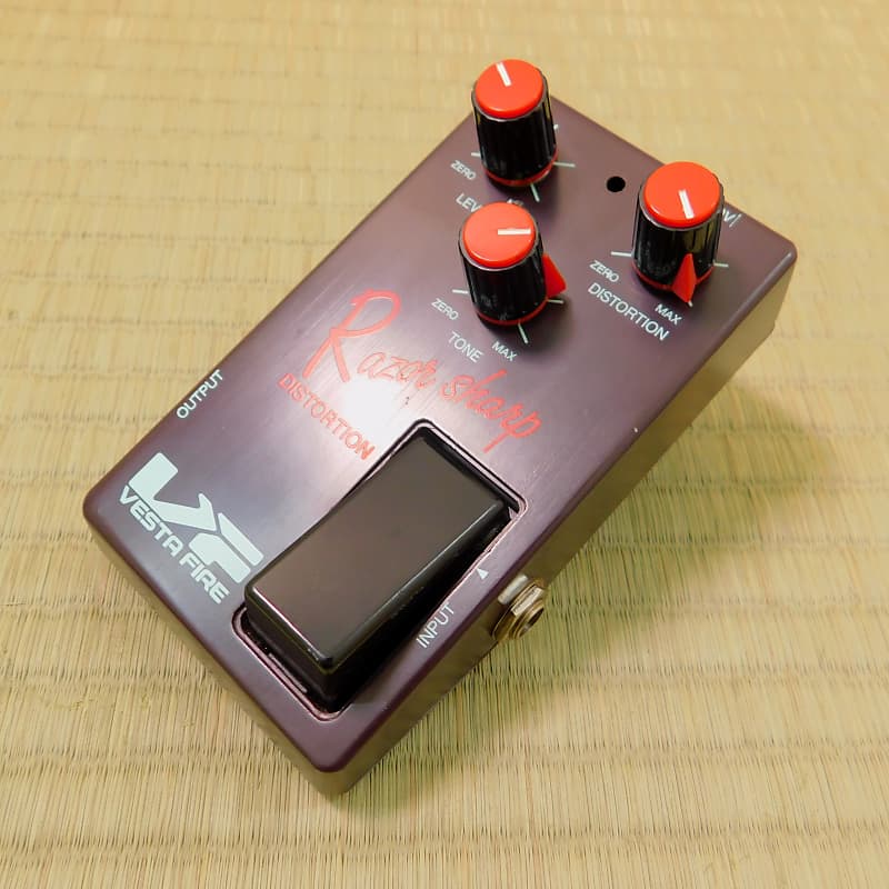 Vesta Fire Razor Sharp Distortion w/ Original Box | Reverb