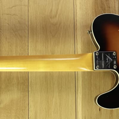 Fender Custom Shop Ltd Edition 60s Thinline  Tele Custom Journeyman Relic 3 Tone Sunburst CZ541140 image 2