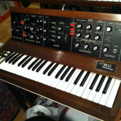 Moog Minimoog Model D MIDI - 1979