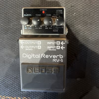 【品質保証新品】(新品同様) BOSS RV-5 Digital Reverb エフェクター ギター