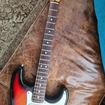 Fender 40th Anniversary American Standard Stratocaster 1994 Sunburst image 8