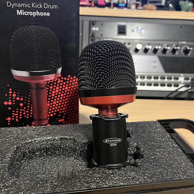 Avantone Pro MONDO Dynamic Kick Drum Microphone 2011 Reverb