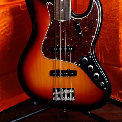 Fender American Vintage II 1966 Jazz Bass Sunburst for sale