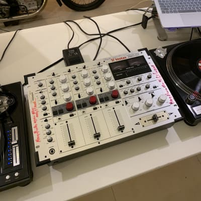 VESTAX PMC-CX カールコックスモデル Vestax PMC-CX Carl Cox DJ Mixer | Guitar Center