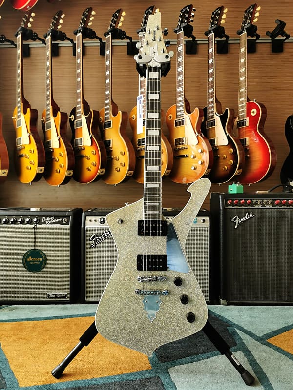 ＣＲ７(MADE IN ポルトガル製、ボーダフォン、バークレイズプレミア Ibanez Iceman Paul Stanley Signature PS60-SSL 2024 - Silver | Reverb
