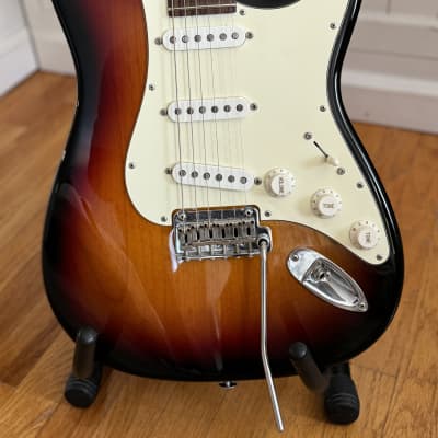 Suhr Pro Series Guitar - signed by John Suhr 2008-2013 - Sunburst image 3