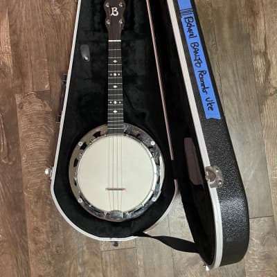 Beharrell Banjo Resonator Ukelele Maple / Mahogany 2020 image 13