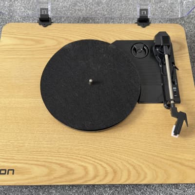 Ion Audio Classic LP Turntable 2010 - Black & Wood Vaneer image 3
