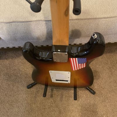 Fender American Standard Stratocaster with Maple Fretboard 1986 - 1993 Brown Sunburst image 11