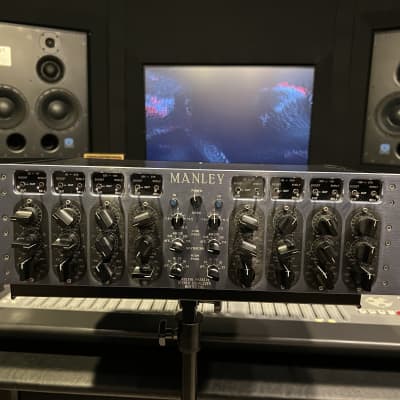 Manley Labs Massive Passive Mastering Version Stereo Tube Manley Labs Massive Passive Mastering Version Stereo Tube