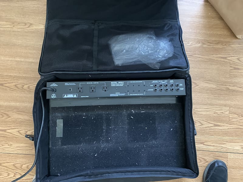 Furman SPB8 Stereo Pedalboard Power Conditioner FREE Reverb