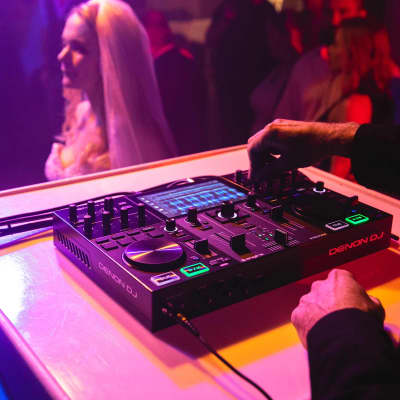 Denon DJ PRIME GO 2-Deck Rechargeable DJ Controller w 7" Touchscreen & Software image 18