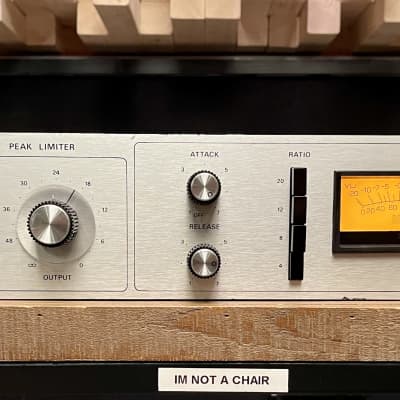 Urei 1176LN Rev H Limiting Amplifier. Vintage Universal