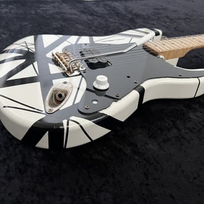Locke Custom Guitars Super 78 Tribute 2022 Wimbledon White/ Black image 4