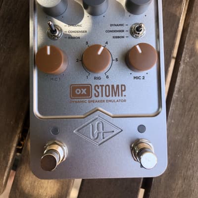 Universal Audio OX Stomp Dynamic Speaker Emulator + additional original power supply image 3
