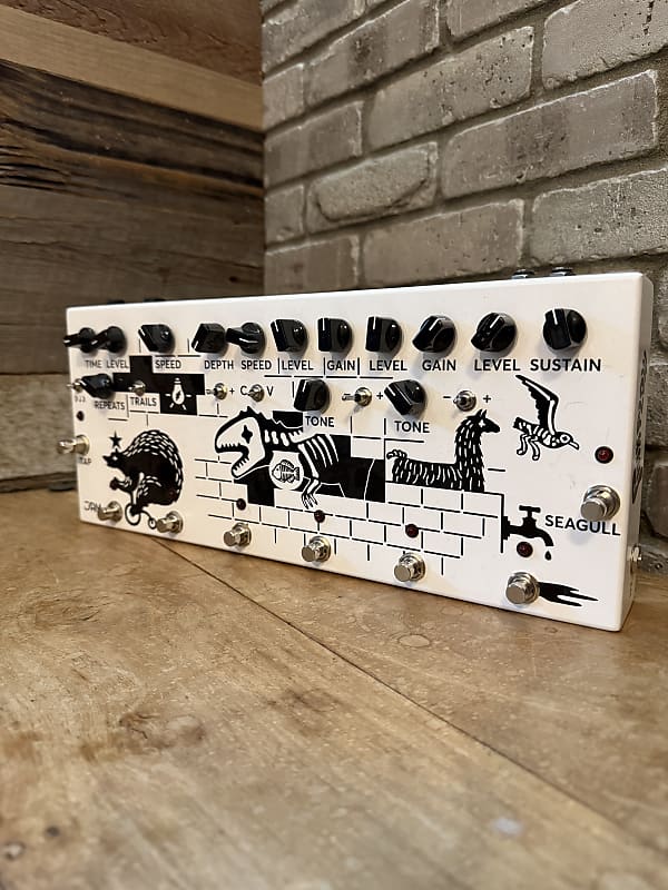 JAM Pedals Pink Flow