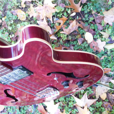 Guild starfire bass  1971 red image 6