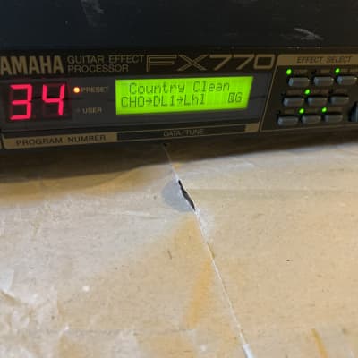 Yamaha FX-770 Guitar Effect Processor 90s with two FC7