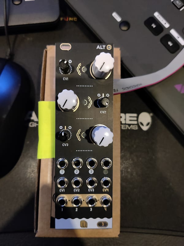 NANO Modules ALT Eurorack Quad VCA and Mixer Module | Reverb UK